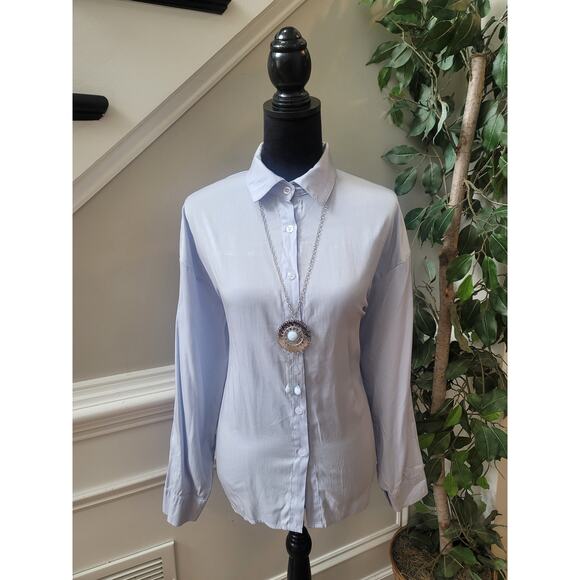 Dazy Blouse Women’s Medium Light Blue Button Down Shirt Long Sleeve Collared - Picture 1 of 10